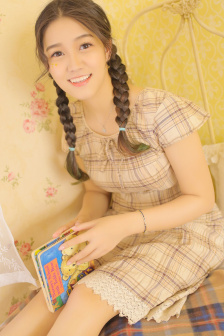 小早川伶子